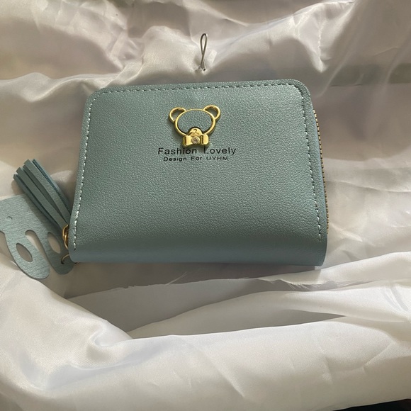 Wallets - Picture 1 of 3